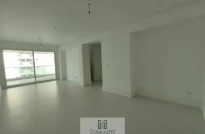 Apartamento duplex, 3 dormitórios e lazer completo no prédio, na praia da enseada-guarujá/sp.