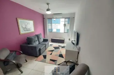 Apartamento padrão com 2 dormitórios sendo 1 suíte, à menos de 300 metros do mar, no lado praia da enseada-guarujá/sp