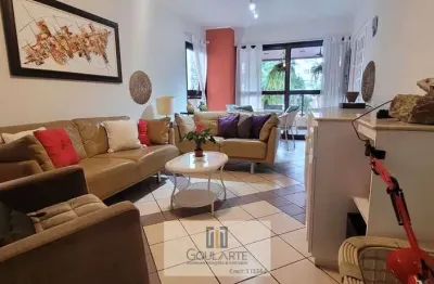Apartamento alto padrão com sacada, 3 dormitórios sendo 1 suíte, na praia da pitangueiras-guarujá/sp.