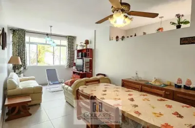 Apartamento com 2 dormitórios climatizados + 1 dormitório de serviço, na praia das pitangueiras-guarujá/sp.