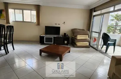 Apartamento com 3 dormitórios sendo 1 suíte + 1 dormitório de serviço, à 1 quadra da praia das pitangueiras- guarujá/sp.