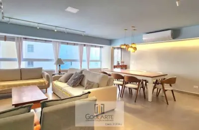 Apartamento alto padrão com 4 suítes climatizadas, à menos de 100 metros do mar, na praia em pitangueiras-guarujá/sp