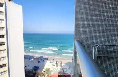 Apartamento alto padrão com acesso a sacada frente mar, 3 dormitórios sendo 1 dormitório de serviço, na praia das pitangueiras - guarujá sp.