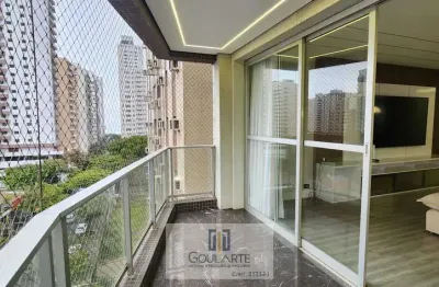 Apartamento alto padrão com acesso a sacada ampla, 4 dormitórios sendo 2 suítes climatizadas e lazer no condomínio, na praia das pitangueiras - guarujá/sp.
