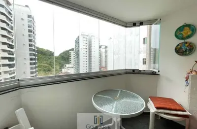 Apartamento com 2 dormitórios sendo 1 suíte, lazer no condomínio á menos de 150 metros da praia das pitangueiras-guarujá/sp.