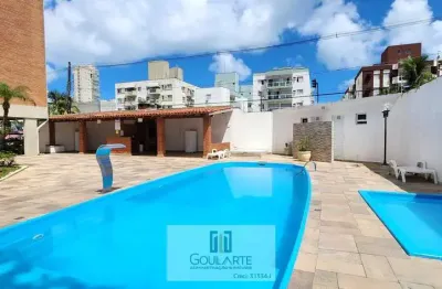 Apartamento reformado com acesso a sacada, 3 dormitórios climatizados sendo 1 suíte, lado bairro na praia da enseada-guarujá/sp.