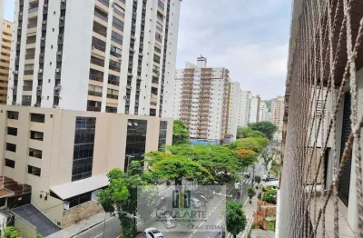 Apartamento alto padrão com sacada compartilhada com suíte, 3 dormitórios sendo 1 suíte climatizada, na praia das pitangueiras-guarujá/sp