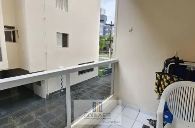 Apartamento com sacada, 2 dormitórios climatizados, lado praia da enseada - guarujá/sp.