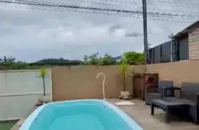 Casa com 2 quartos à venda na Rua Jesuíno Anastácio Pereira, 854, Santa Regina, Camboriú