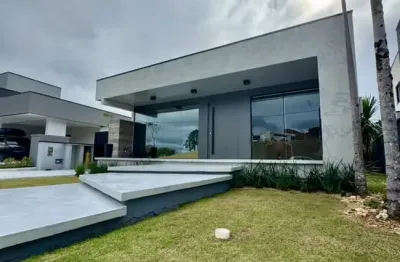 Casa térrea mobiliada e decorada no condomínio caledônia em camboriu