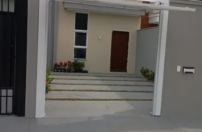 Casa com 2 quartos à venda na Rua Daniel Silvério, 1061, Cedro, Camboriú