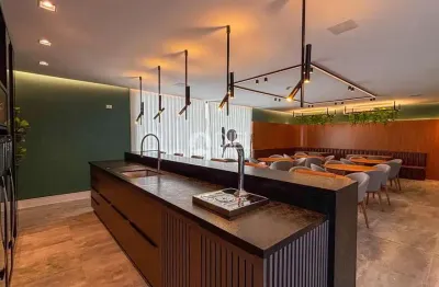 Apartamento com 4 quartos à venda na Rua 248, 55, Meia Praia, Itapema