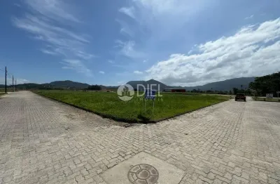 Um belo terreno para você que deseja contruir!, santa luzia, porto belo - sc