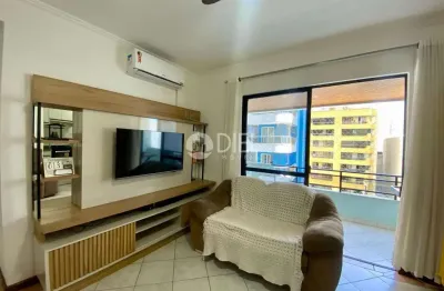 Apartamento mobiliado com 1 suíte e 2 dormitórios!, meia praia, itapema - sc