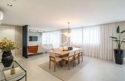 Apartamento com 4 quartos à venda na Rua 234, 74, Meia Praia, Itapema