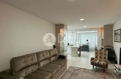 Apartamento com 3 dormitórios sendo 1 suíte, meia praia, itapema - sc