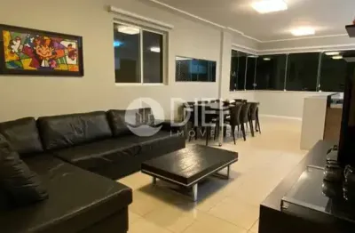 Apto na meia praia mobiliado 2 quartos e 1 suíte!, meia praia, itapema - sc