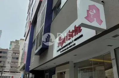 Uma ótima sala comercial para você na meia praia!, meia praia, itapema - sc