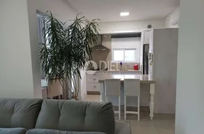 Apto semi mobiliado com 2 suÍtes e 2 vagas, Meia Praia, Itapema - SC