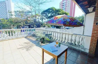 Sobrado com 3 dormitórios à venda por r$ 650.000 - jardim oswaldo cruz - são josé dos campos/sp