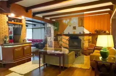 Casa com 9 quartos à venda no Centro, Capivari 