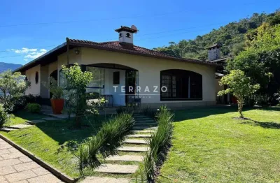 Casa à venda, 4 quartos, 2 suítes, 3 vagas, golfe - teresópolis/rj