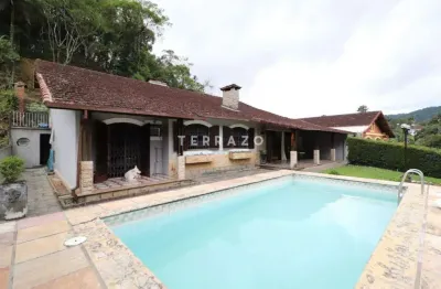Casa à venda, 5 quartos, 1 suíte, 4 vagas, comary - teresópolis/rj