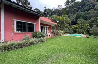 Casa à venda, 3 quartos, 2 vagas, golfe - teresópolis/rj