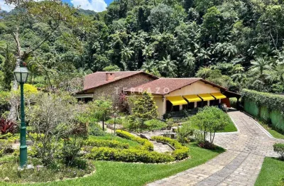 Casa em condomínio à venda, 4 quartos, 2 suítes, 3 vagas, comary - teresópolis/rj