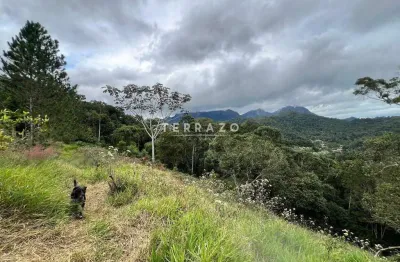 Terreno à venda na Estrada Vale do Agrião, Vargem Grande, Teresópolis
