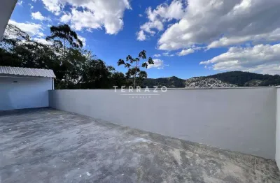 Casa com 2 quartos para alugar na Rua José Rebello, Barra do Imbuí, Teresópolis