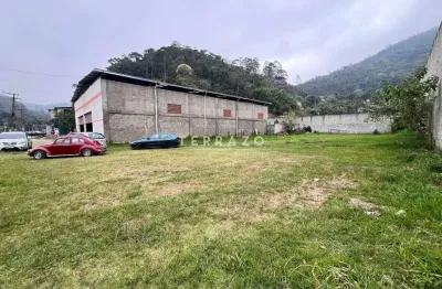 Terreno comercial/industrial de 1.000 m² em teresópolis, albuquerque (rj)