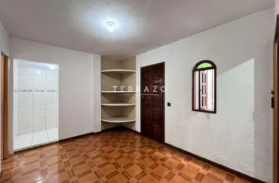 Casa com 1 quarto para alugar na Rua Jornalista Alexandre Vanatko, Tijuca, Teresópolis