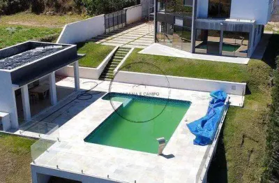 Linda chácara nova à venda dentro de condomínio localizada em piracaia