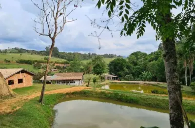 Oportunidade em sítio à venda em piracaia com 30.000m²