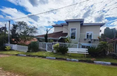 Chácara de alto padrão em condomínio fechado na cidade de atibaia