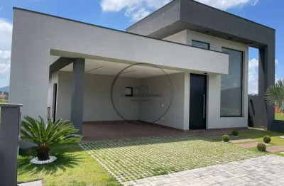Casa térrea à venda em condomínio fechado portal lamis em atibaia