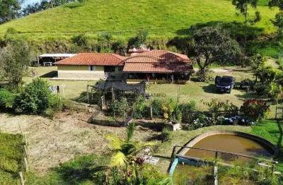 Chácara / sítio com 3 quartos à venda na Rua Álvaro Costa, 200, Zona Rural, Joanópolis
