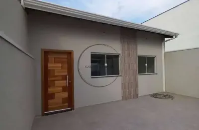 Casa à venda em atibaia com 3 dormitórios e quintal para área gourmet