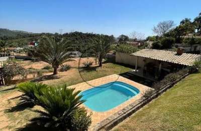 Chácara / sítio com 3 quartos à venda na Rua Naraiana Húnziker Gonçalves Dos Santos, 450, Portão, Atibaia