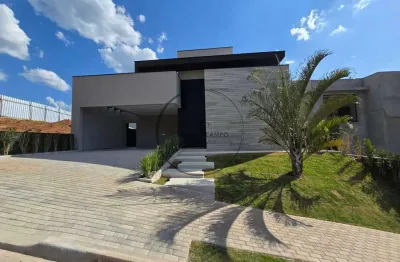 Casa térrea no portal lamis com piscina e vista para a natureza