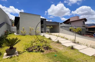 Casa térrea nova à venda no Quintas da Boa Vista com piscina e 3 suítes