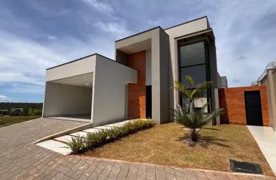 Casa com 3 quartos à venda na Rua Coronel Cirilo Lopes de Morais, Cidade das Flores, Caldas Novas