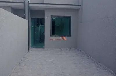 Casa com 2 quartos à venda na rua piá lazari bertoldi, campo de santana, curitiba por r$ 320.000