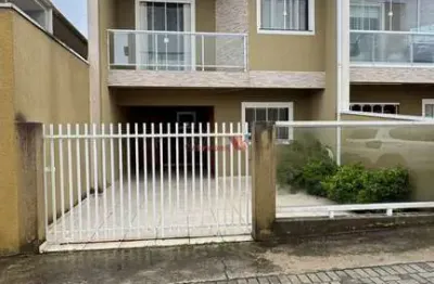 Casa com 3 quartos à venda na rua maria brunatto cantador, fazenda velha, araucária, 115 m2 por r$ 780.000