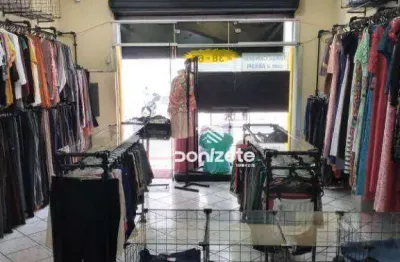 Loja de roupas feminina e masculina  à venda em são caetano do sul.
