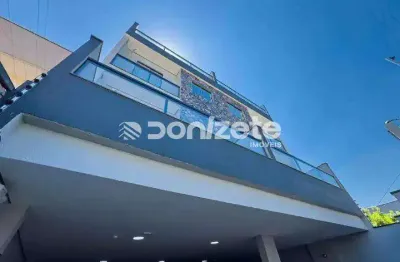 Sobrado no Bairro Silveira, Santo André – 2 Dormitórios + Suíte, 2 Vagas,