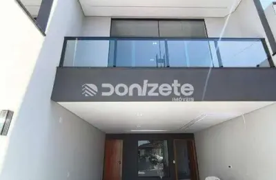 Sobrado Residencial com 3 suítes no Assunção, São Bernardo do Campo – 200 m² de área construída