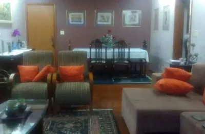 Apartamento 3 Dormitórios com 1 Suíte, 2 Vagas de garagem - Frente, Santo André (Centro)