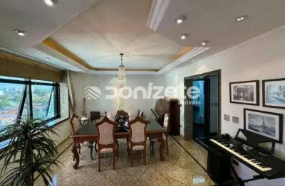 Apartamento de 3 suítes com 202 m², frente, 5 vagas e alto padrão em Jardim Santo André